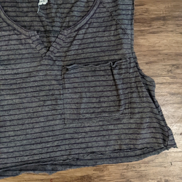 We the Free by Free People Sleeveless Striped Crop Top Loose Fit Size XS - Picture 3 of 6